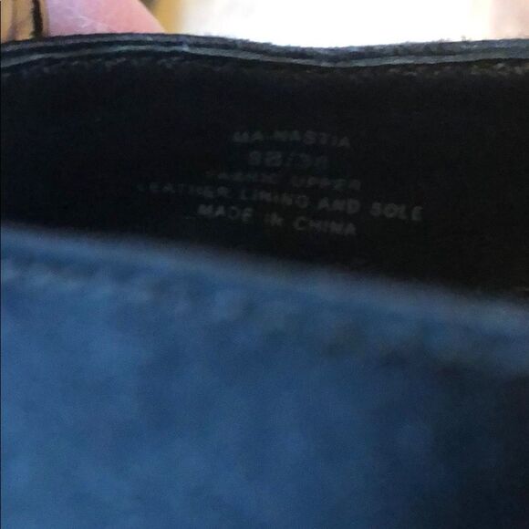 BCBGMAXAZRIA AMS-Nastia Stilettos Size 8 - Picture 8 of 8